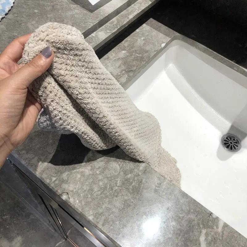 Coral Fleece Pineapple Grid Absorbent Towel Bath Towel Combination Set by Oz-Direct.com