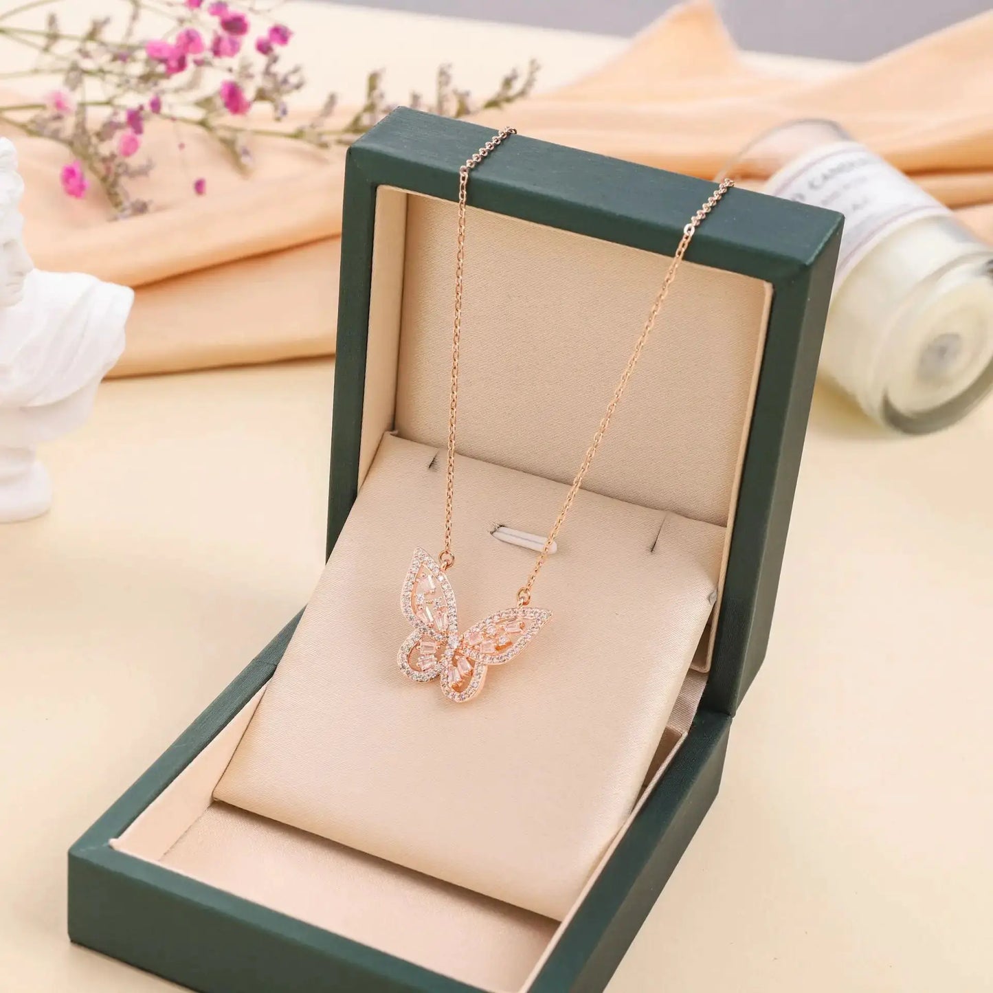 Wild Bow Titanium Necklace by Oz-Direct.com