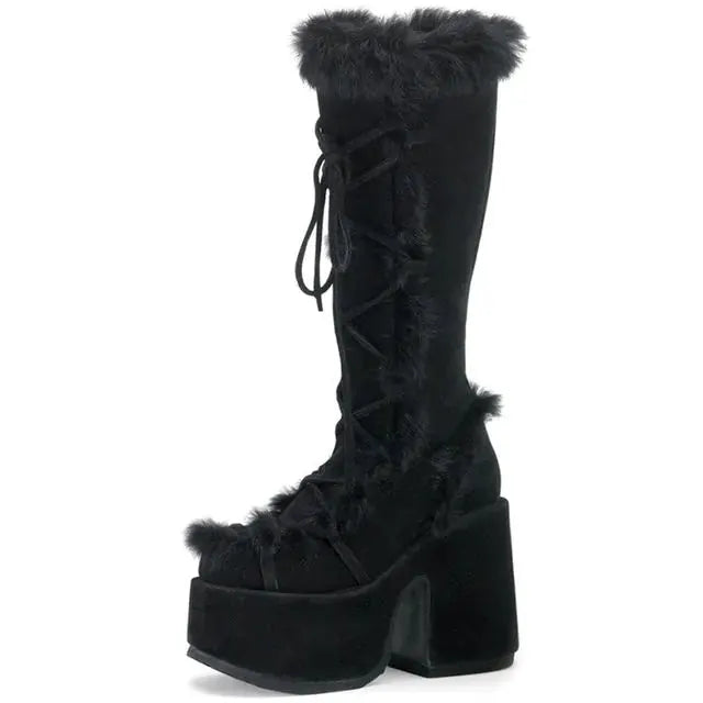 Chunky High Heeled Winter Boots by Oz-Direct.com