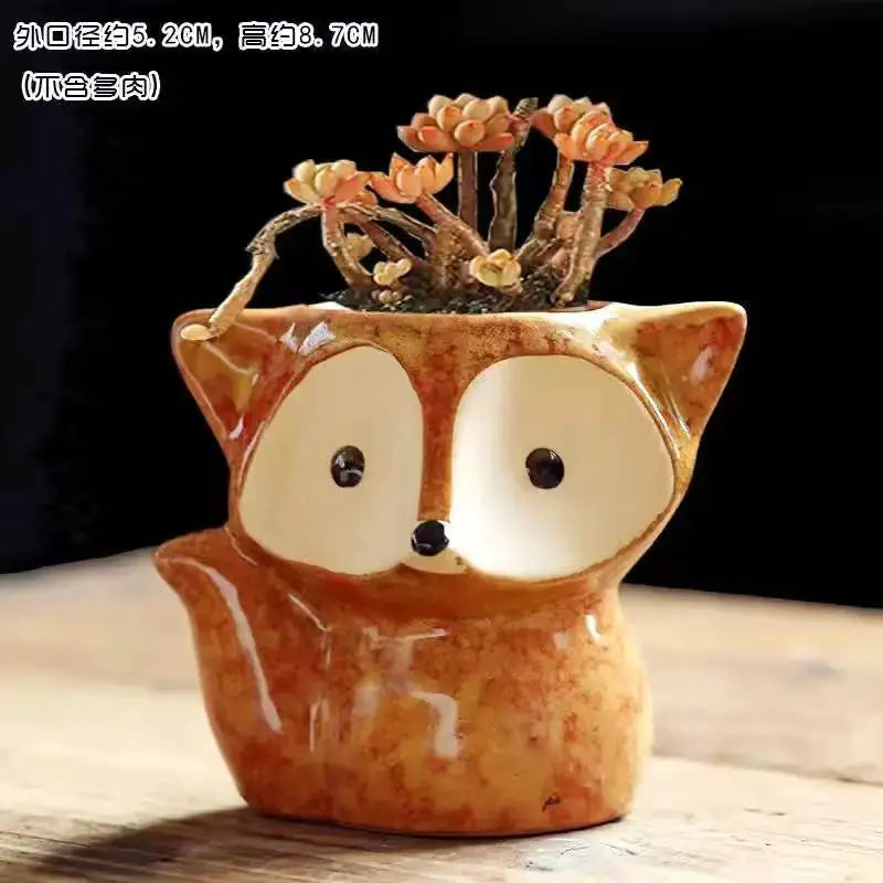 Lovely Fox Style Plant Pot by Oz-Direct.com