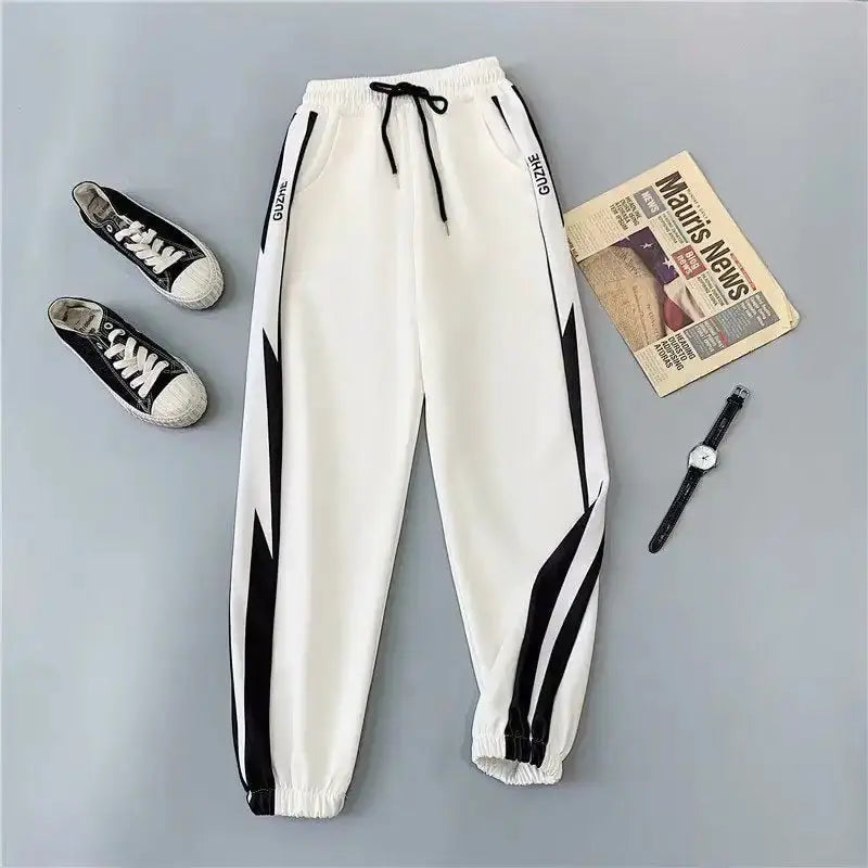 Baggy Sweatpants by Oz-Direct.com