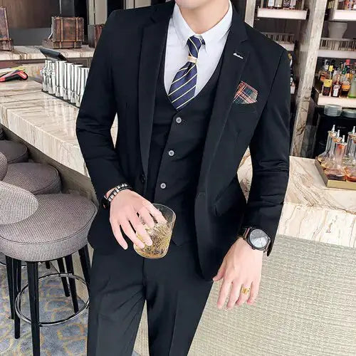 Business Suit by Oz-Direct.com