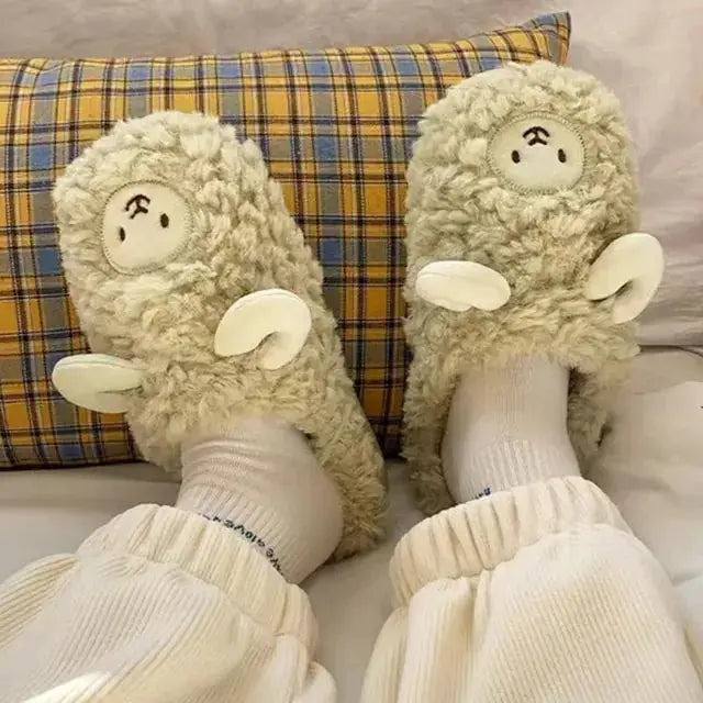 Warm Fur Winter Slippers by Oz-Direct.com