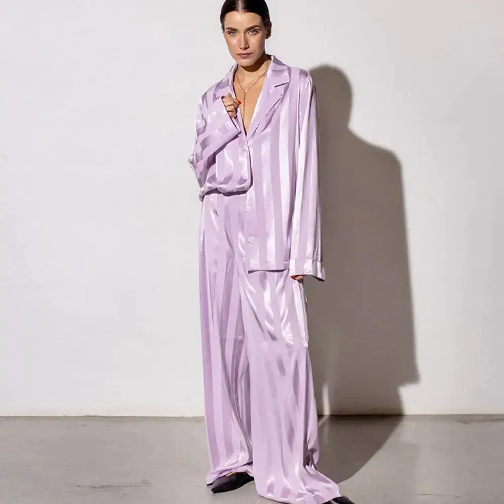 Londyn Two Piece Silk Set by Oz-Direct.com