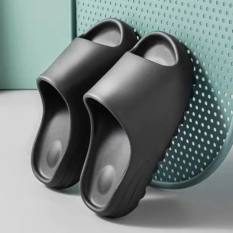 Yeezy Slides by Oz-Direct.com