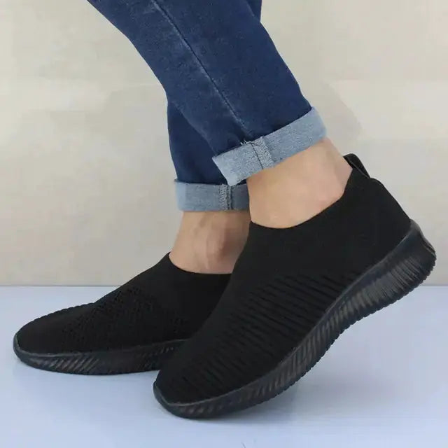 Women Sneakers by Oz-Direct.com