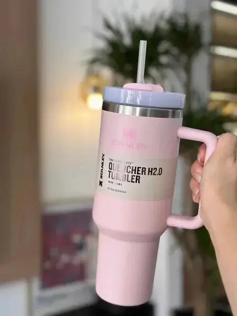 Insulated Car Mug by Oz-Direct.com