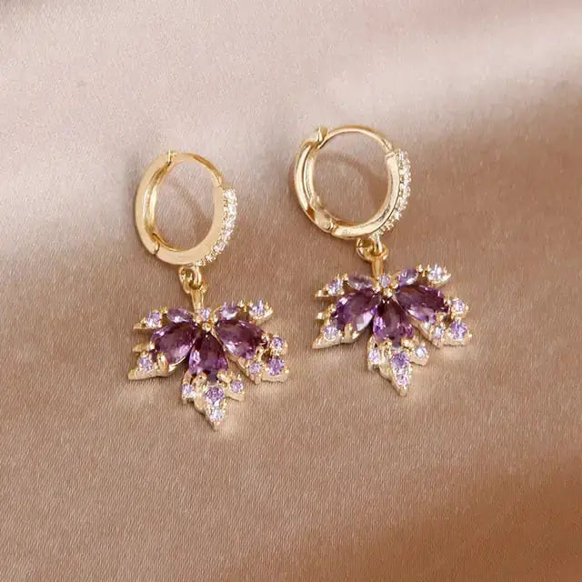 Maple Leaf Earrings by Oz-Direct.com