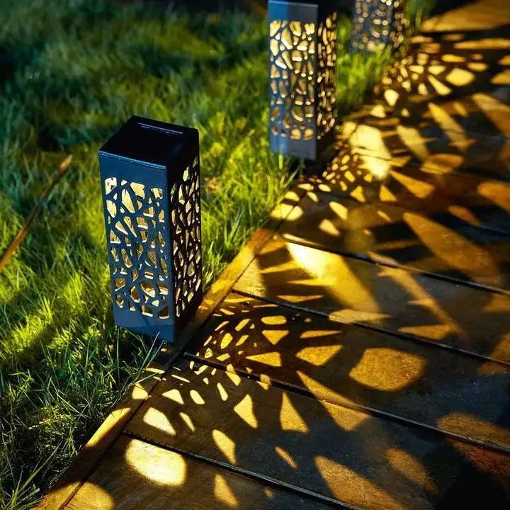 Solar Powered Waterproof Vintage Garden Light by Oz-Direct.com