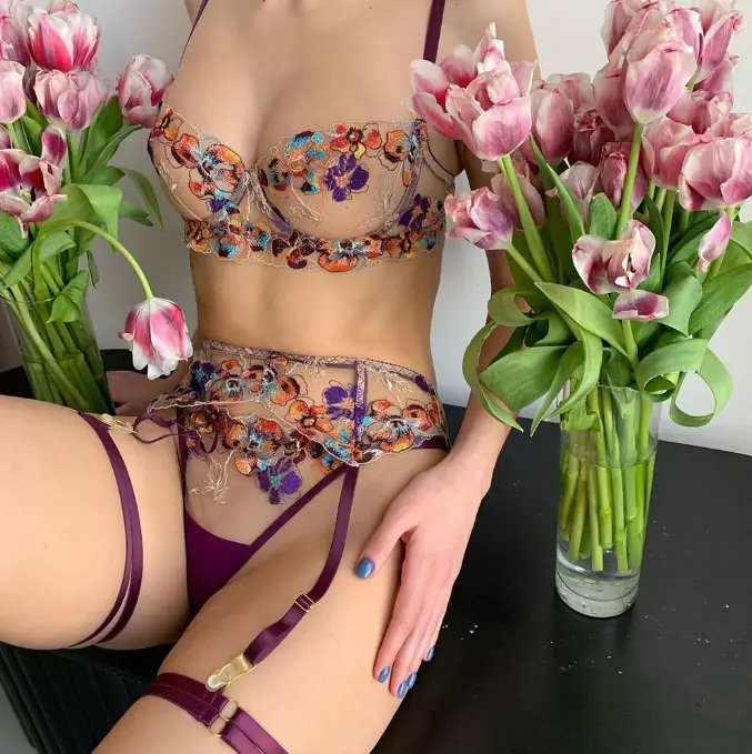 Sexy lingerie sexy heavy industry uniform temptation embroidery four piece set with leg ring by Oz-Direct.com