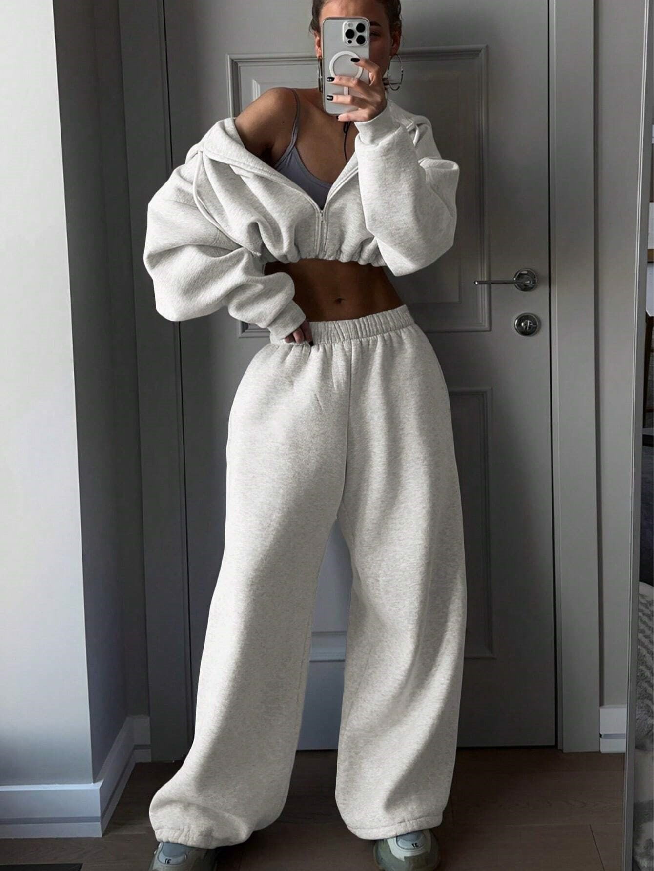 Fashionable Long Sleeve Casual Sporty Hoodie Set for Women, Two-Piece Outfit Autumn/Winter Wear
