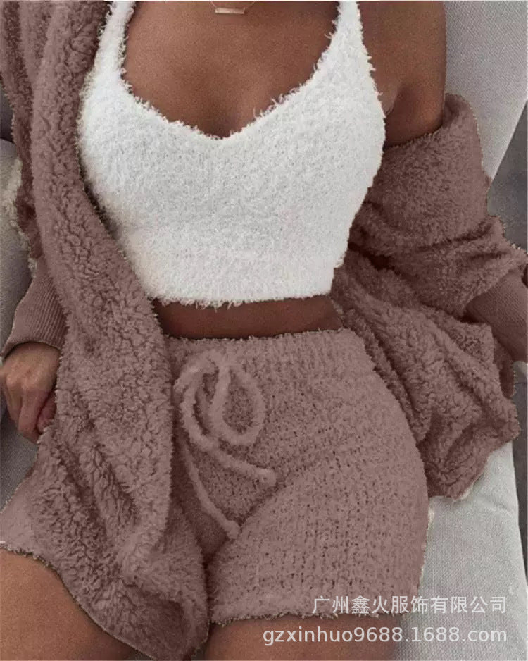 Women's clothing, winter plush home wear, casual 3Pcs pajamas long sleeved shorts sports set