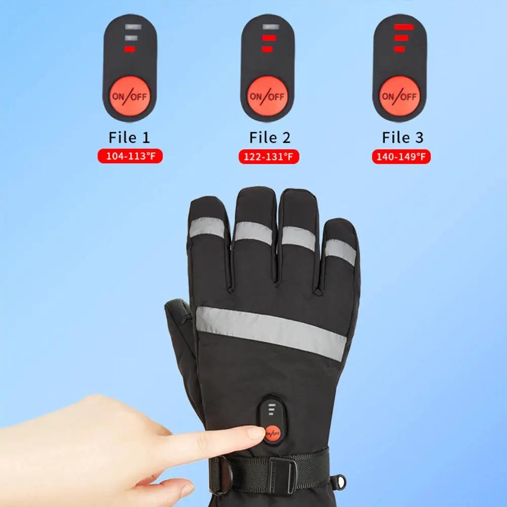eprolo heated five-finger gloves with red control button, black fabric with gray reflective bands
